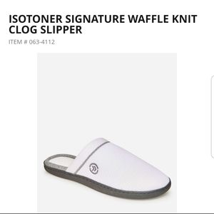 Isotoner Signature Knit Clog Slipper (6.5-7)